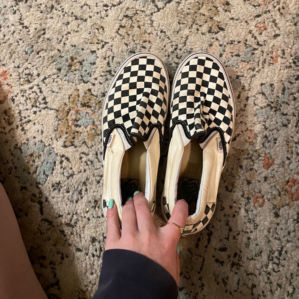women’s checkered vans slip ons